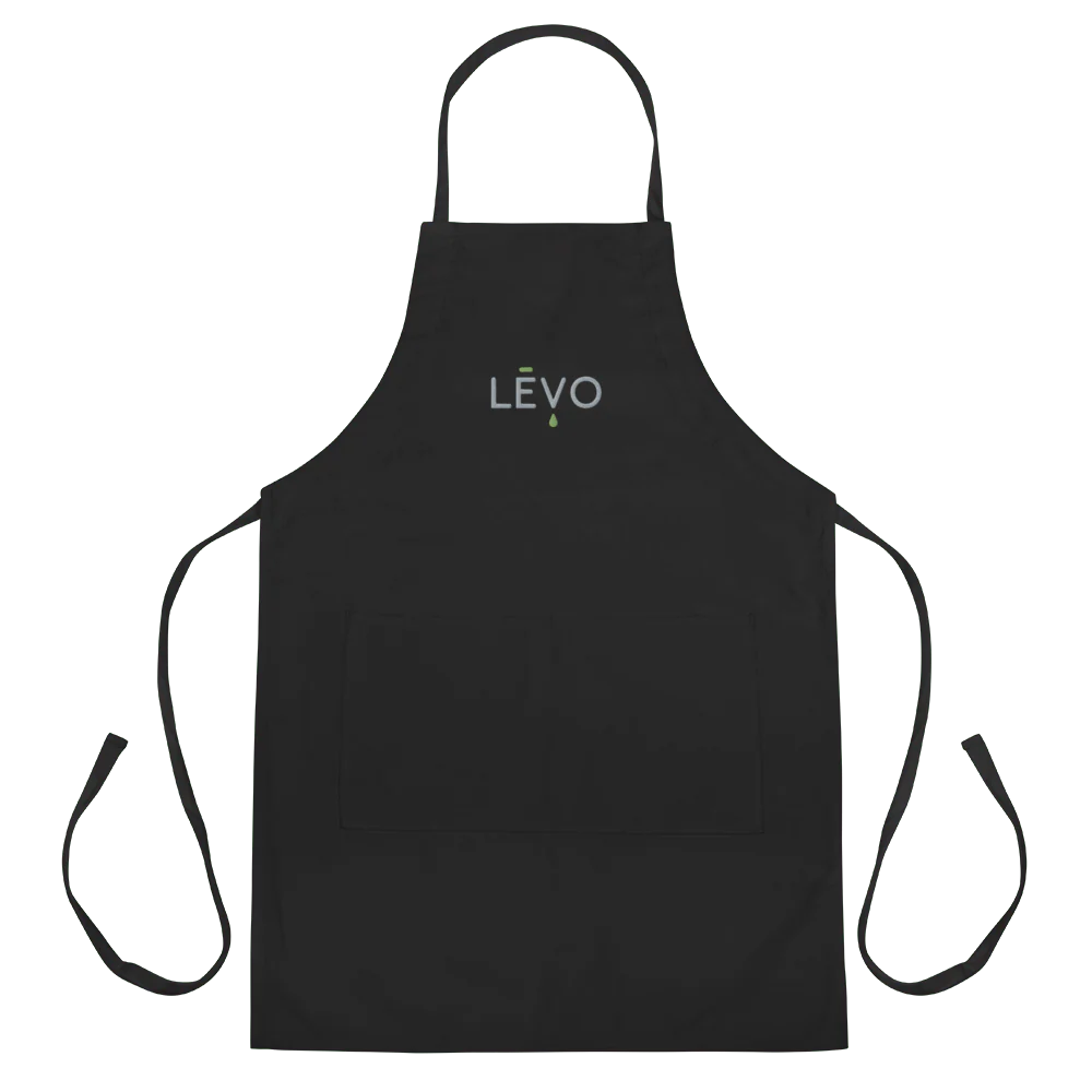 LÄ’VO Apron